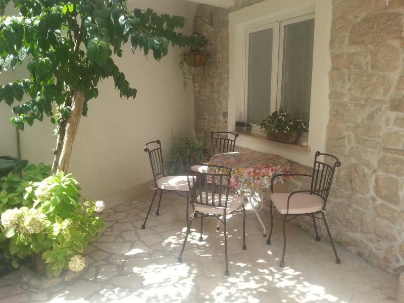 Rosa Apartman Цриквеница Экстерьер фото