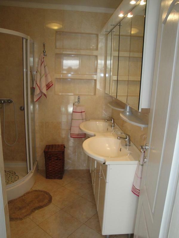 Rosa Apartman Цриквеница Экстерьер фото